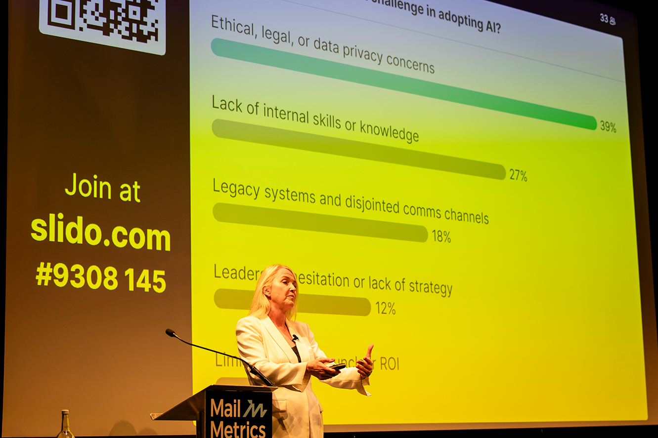 251112MailMetrics-078