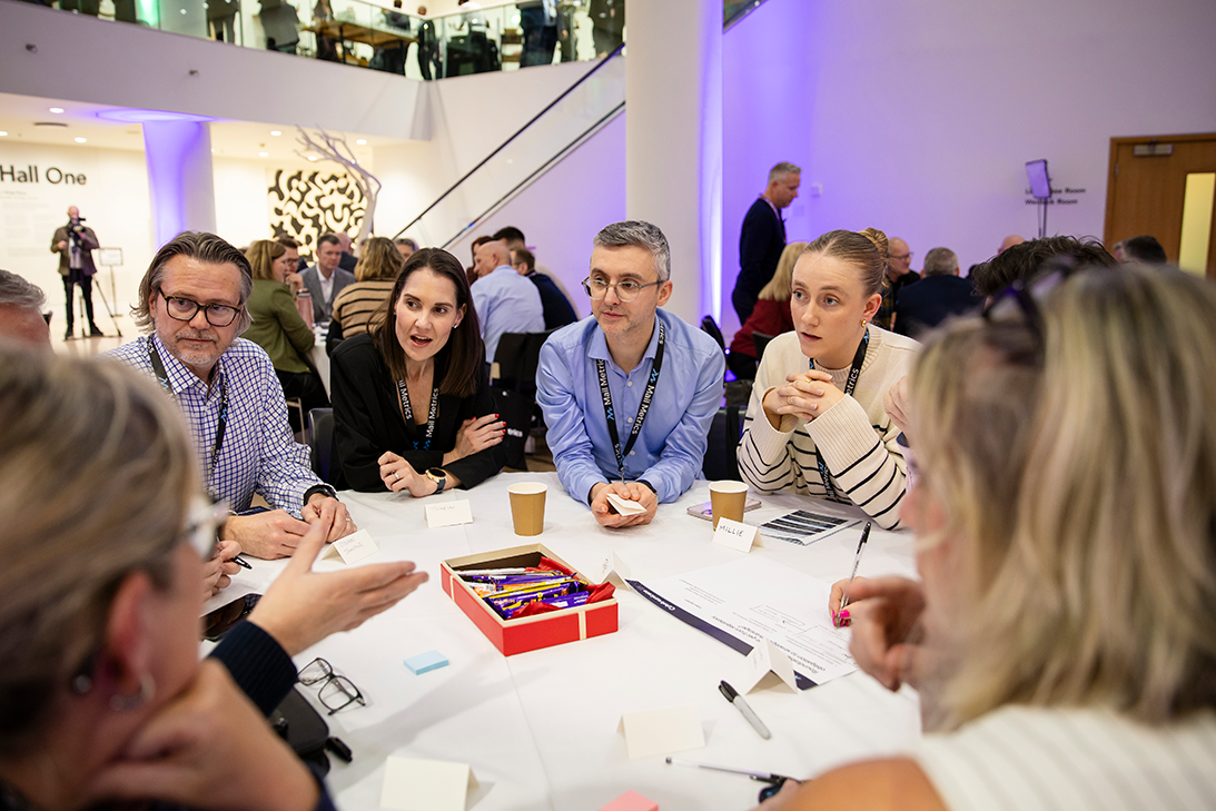 251112MailMetrics-146